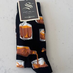 NWT Men's Black Whiskey/Bourbon Graphic Crew Socks